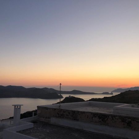 Traditional Cycladic House 트리피티 외부 사진