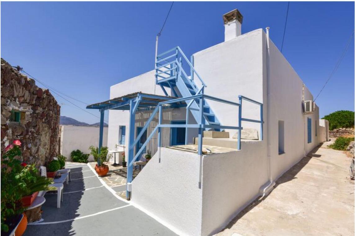 Traditional Cycladic House 트리피티 외부 사진